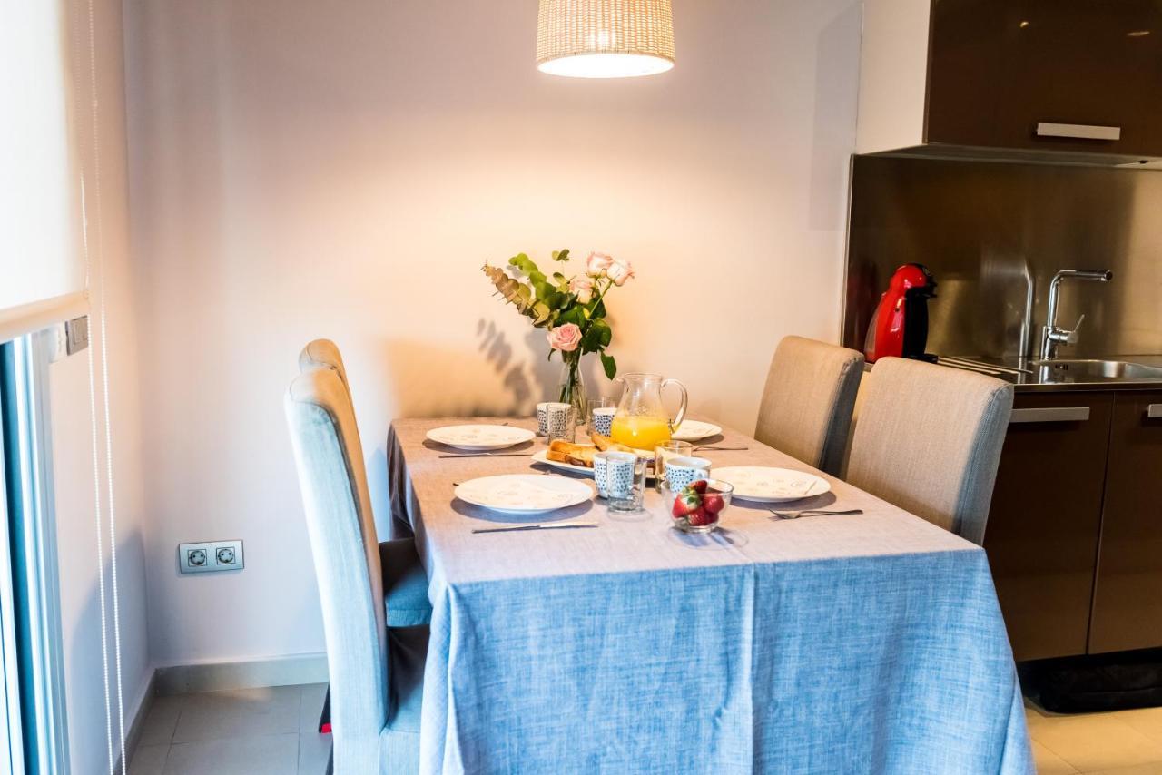 Hauzify I Apartaments Grup Claustre Torredembarra Exterior photo
